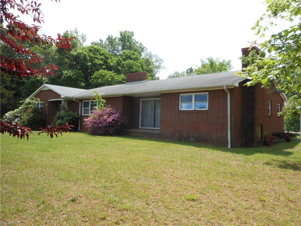 Thomasville, NC 27360,401 Unity ST