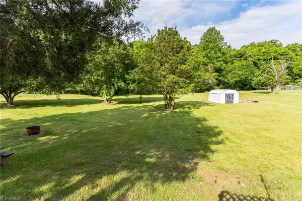 Summerfield, NC 27358,7605 Summerfield RD