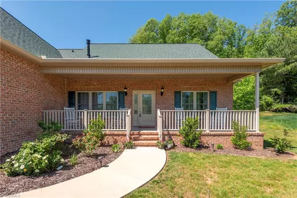 Wilkesboro, NC 28697,171 Peterson Pond DR