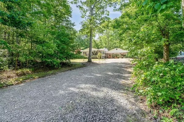 Ramseur, NC 27316,5504 Foushee RD