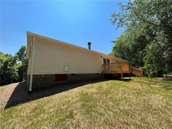 North Wilkesboro, NC 28659,543 Mulberry Mill RD