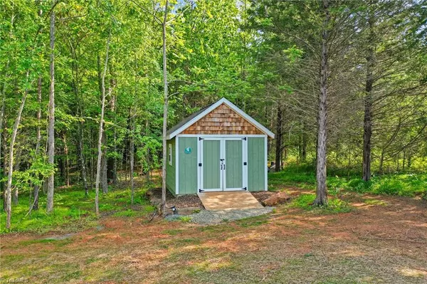 Hurdle Mills, NC 27541,60 Strawberry Springs DR