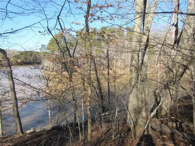 Lot 11 Lake Pointe DR, Yanceyville, NC 27379