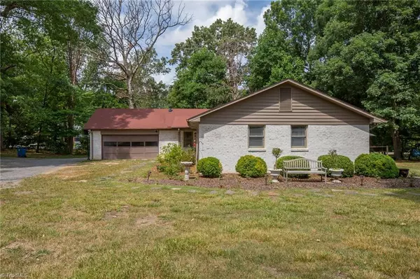 Summerfield, NC 27358,6500 Lake Brandt RD