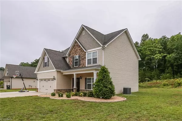 King, NC 27021,213 Pilot Bluff DR