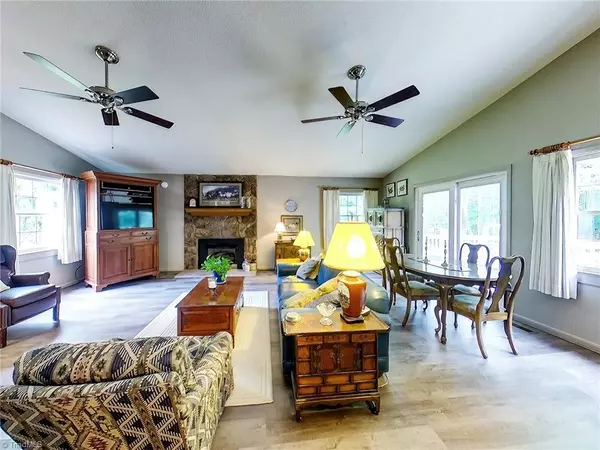 Stoneville, NC 27048,163 Woodstone DR