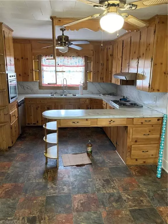 Hamptonville, NC 27020,3100 Hamptonville RD