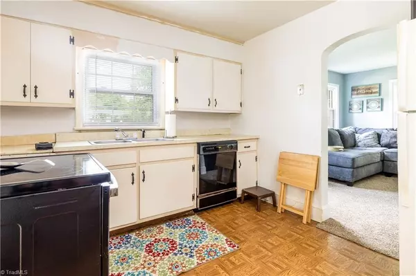 Archdale, NC 27263,515 Dale ST