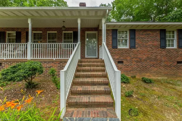 1259 Pineview RD, Randleman, NC 27317