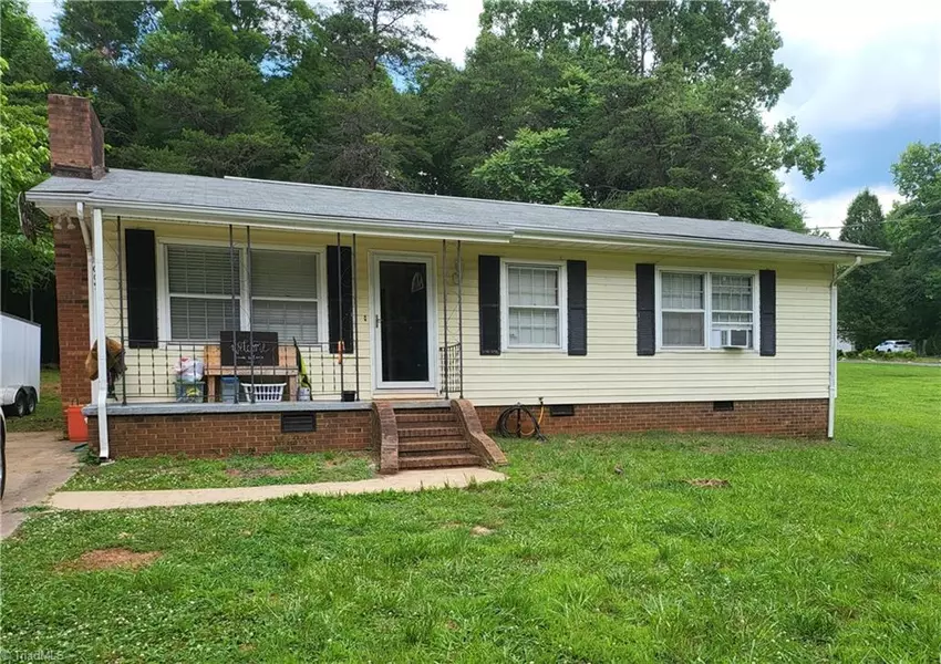 609 E Brown ST, Randleman, NC 27317