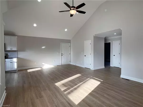 Stoneville, NC 27048,213 Glenn ST