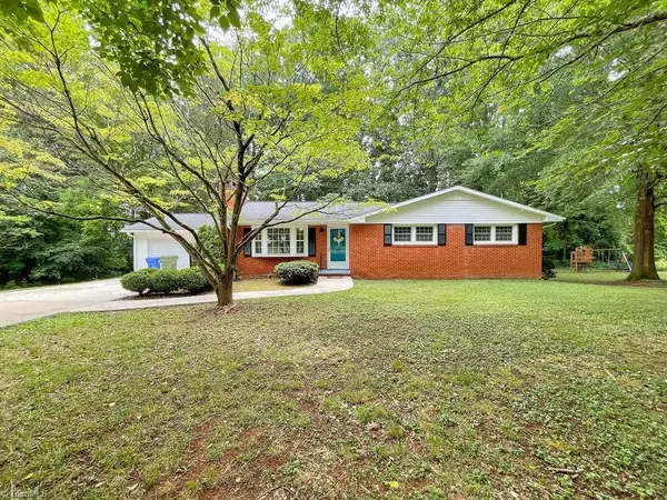 1034 Tussey RD, Lexington, NC 27295