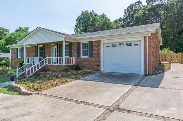 Ramseur, NC 27316,212 Holly Hill ST