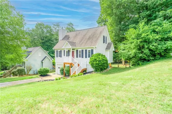 294 Weisner ST,  Winston Salem,  NC 27127