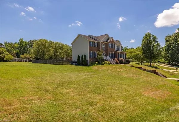 Oak Ridge, NC 27310,603 Blenheim CT