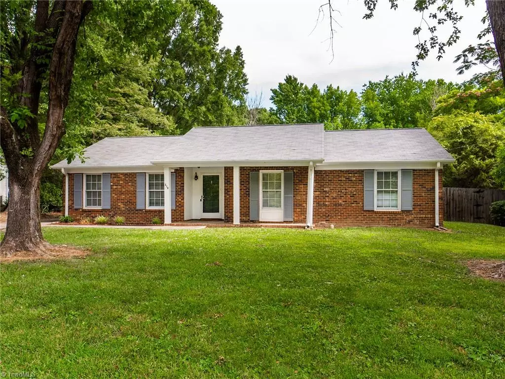 Elon, NC 27244,219 Foster DR