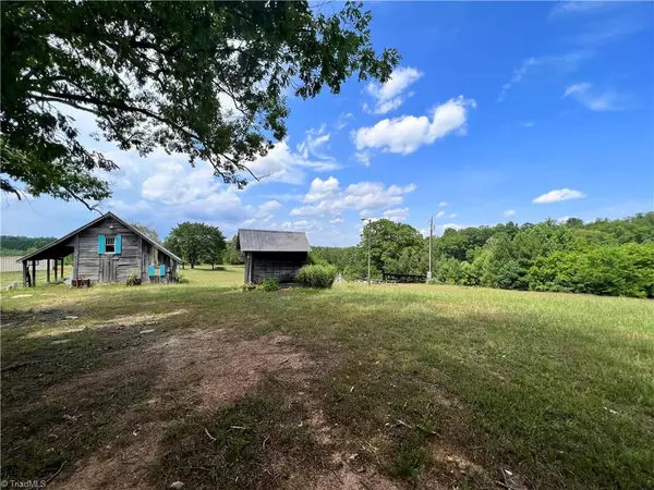 Madison, NC 27025,16.32 AC Tobacco RD