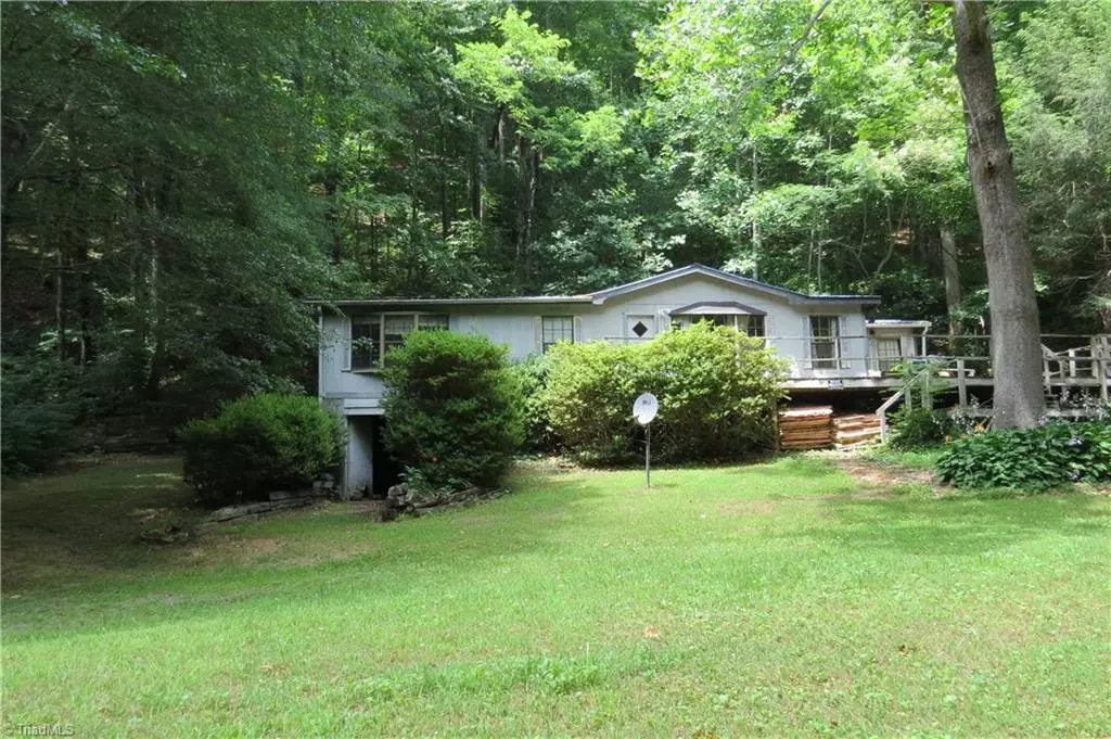 Mcgrady, NC 28665,1921 Longbottom RD