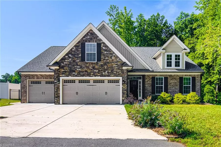 163 Gracie LN, Winston Salem, NC 27012