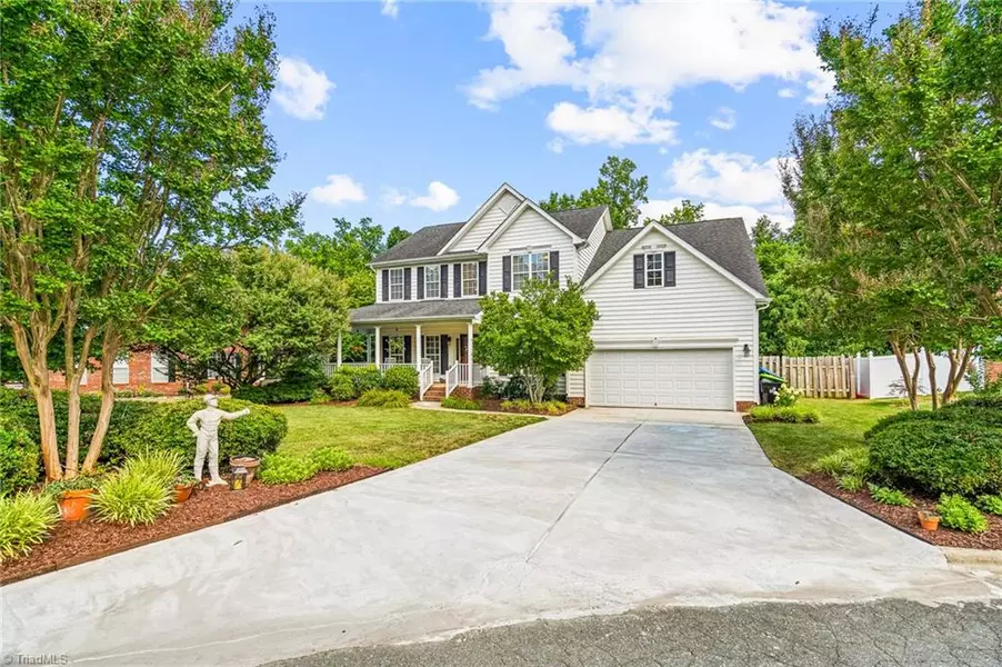 1256 Jamestowne DR, Elon, NC 27244