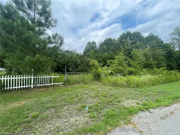 154 Stones Throw RD, Stoneville, NC 27048