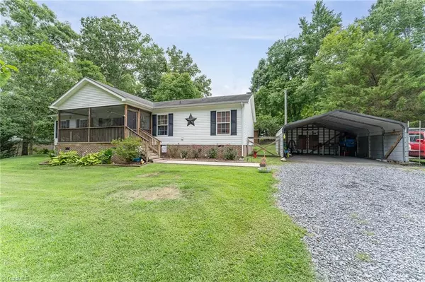 Ramseur, NC 27316,5528 Foushee RD