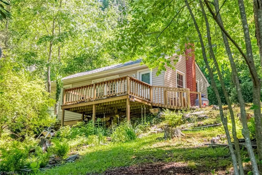 286 Grady Winkler RD, Boone, NC 28607