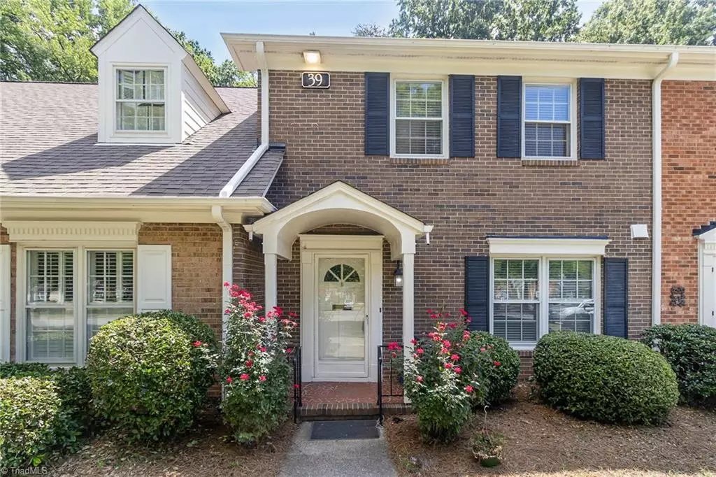 Greensboro, NC 27405,39 Fountain Manor DR #B