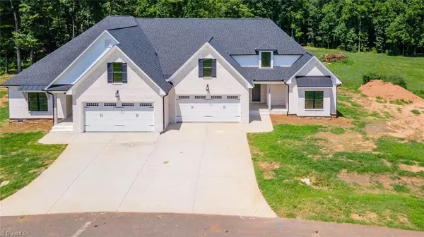 Summerfield, NC 27358,7012 Westfield Village CIR S