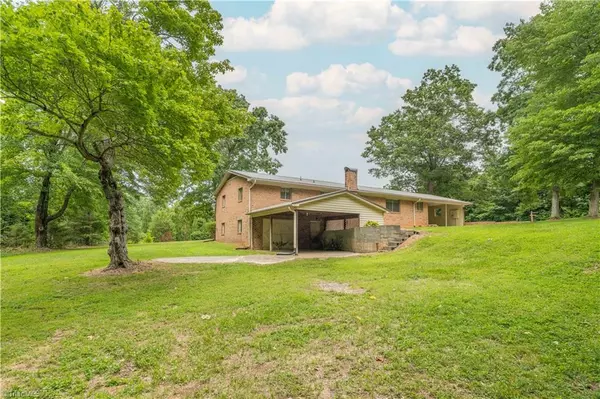 Lexington, NC 27295,186 Shannon Park DR