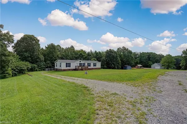 Walnut Cove, NC 27052,1057 Maplewood DR