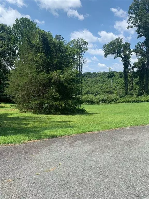 Winston Salem, NC 27107,0 Calderwood DR