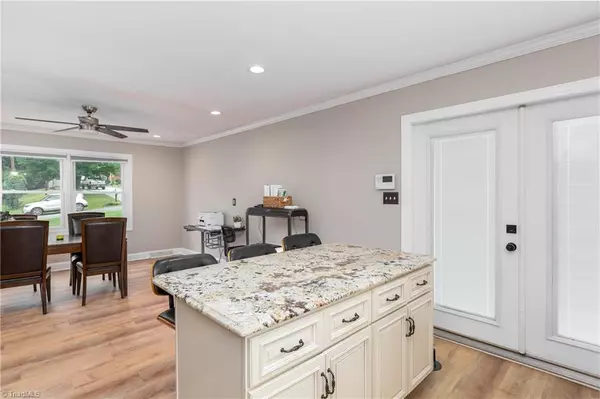 Thomasville, NC 27360,162 North DR