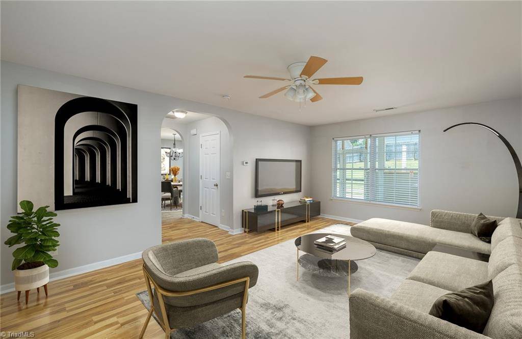 Greensboro, NC 27405,2901 Quail Oaks DR