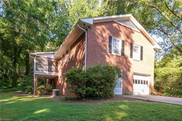 Winston Salem, NC 27106,1150 Edgebrook DR