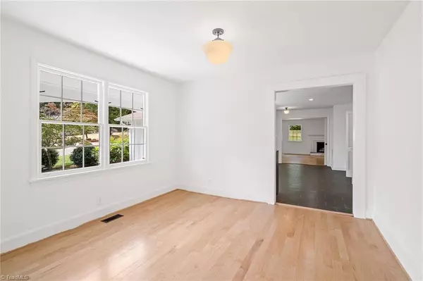 Winston Salem, NC 27106,3333 York RD