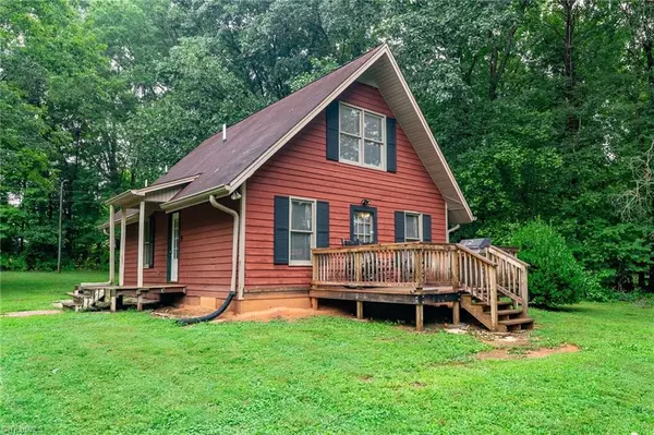 Stoneville, NC 27048,213 Woodstone DR