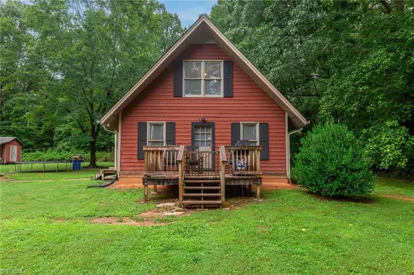 Stoneville, NC 27048,213 Woodstone DR