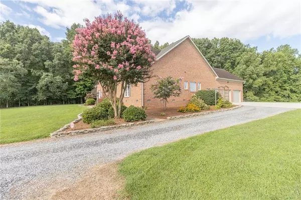 Summerfield, NC 27358,8315 Witty RD