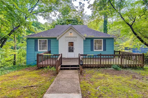 Winston Salem, NC 27103,833 Brent ST