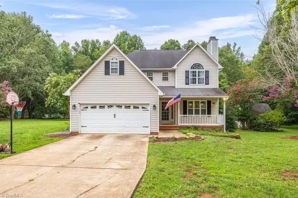 3407 Regina CT, Summerfield, NC 27358
