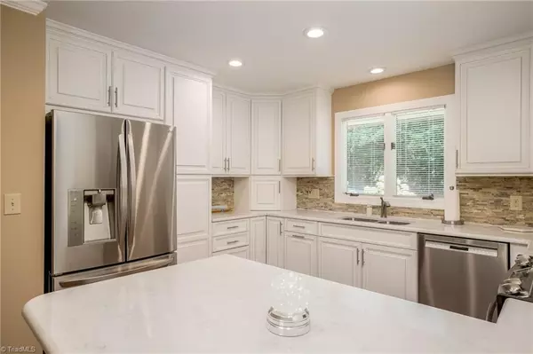 Asheville, NC 28803,15 Cedarwood DR #A