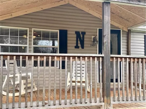 Purlear, NC 28665,390 Rab RD