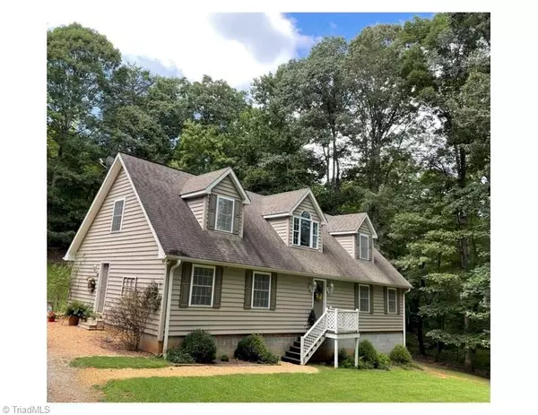 1012 Tuckda WAY, Hamptonville, NC 27020