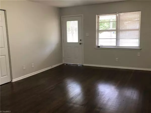 Winston Salem, NC 27107,3042 Duvall CIR