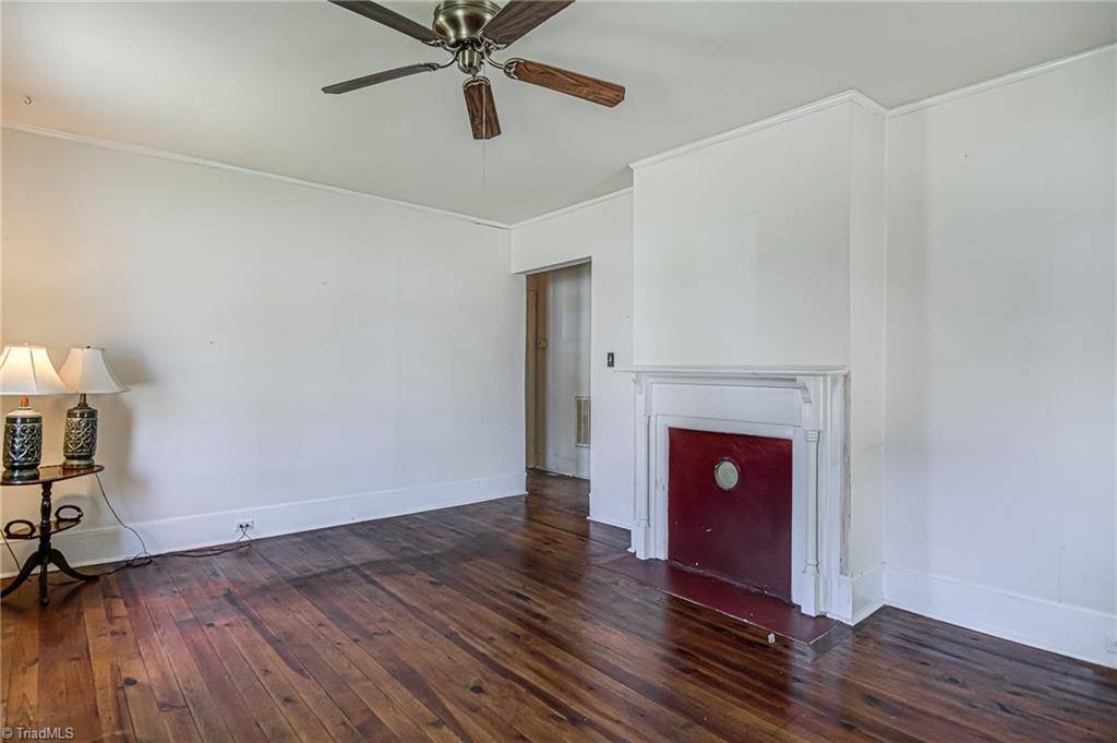 Greensboro, NC 27405,2318 Spruce ST