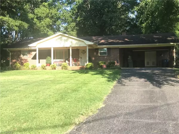 466 Avon ST, Mocksville, NC 27028