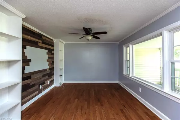 Archdale, NC 27263,305 Aldridge RD