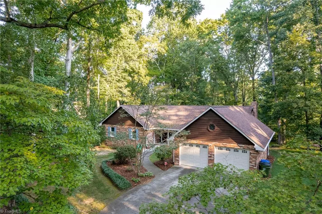 Lexington, NC 27295,104 Wood Pointe CT