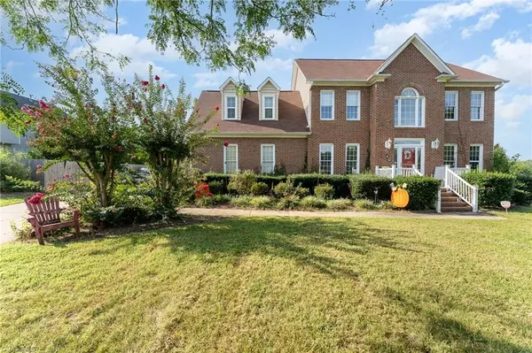 High Point, NC 27265,2462 Willard RD